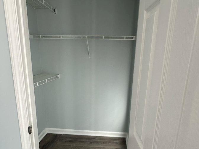 Alcove Rooms's room