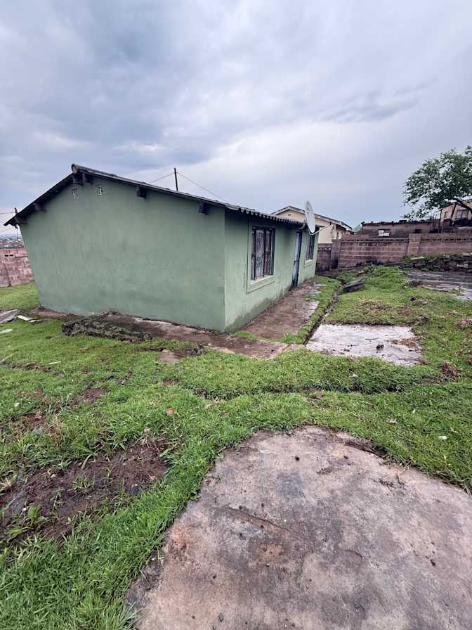 Mpumelelo's room