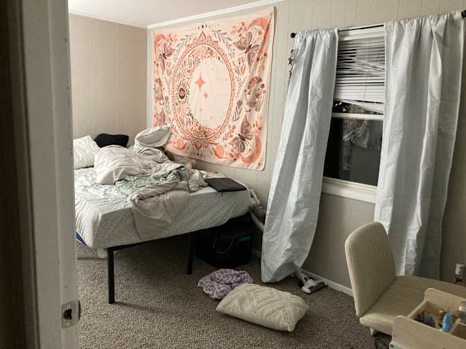 Sim's room
