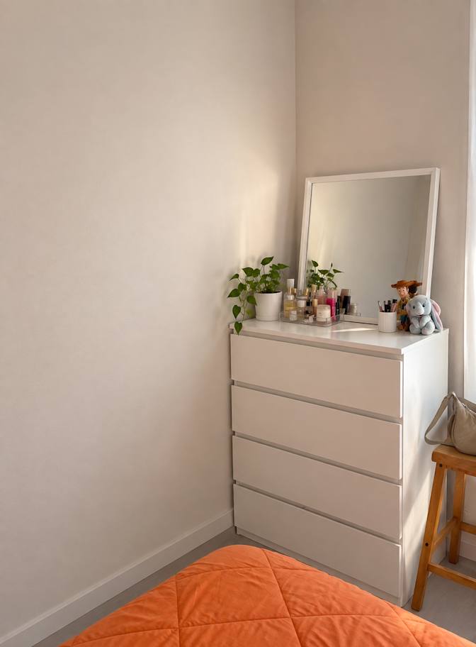 Saba's room