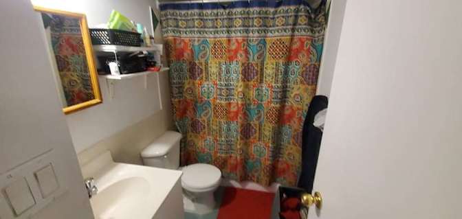 Mohamad's room