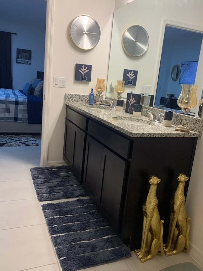 Cynthia's room
