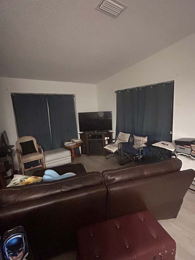 Donna's room