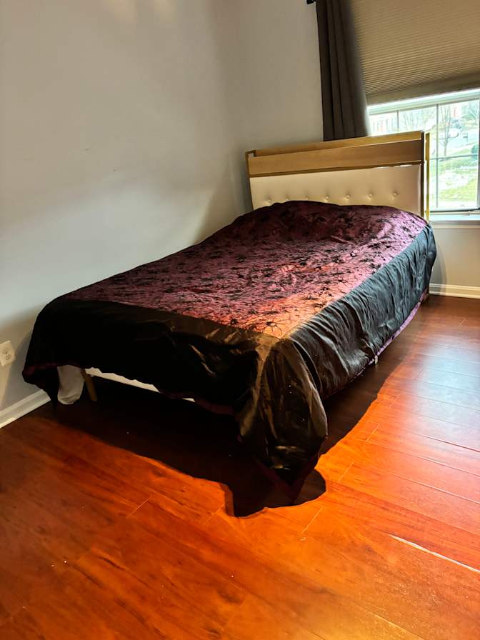 Felicia's room