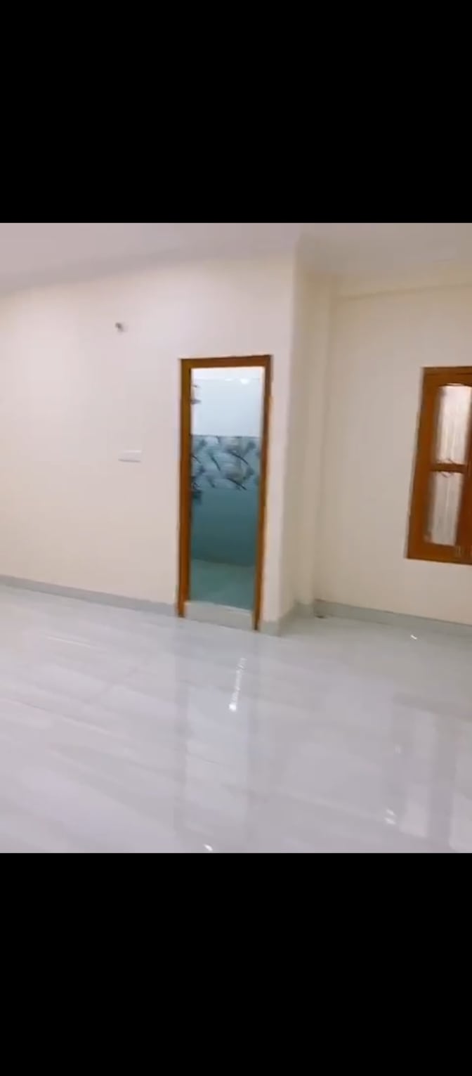 Mansalwa Shaikh's room