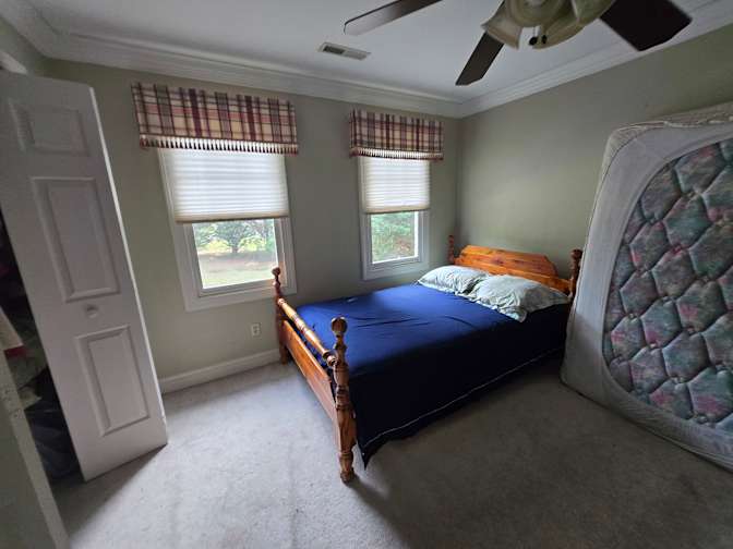 Steve's room