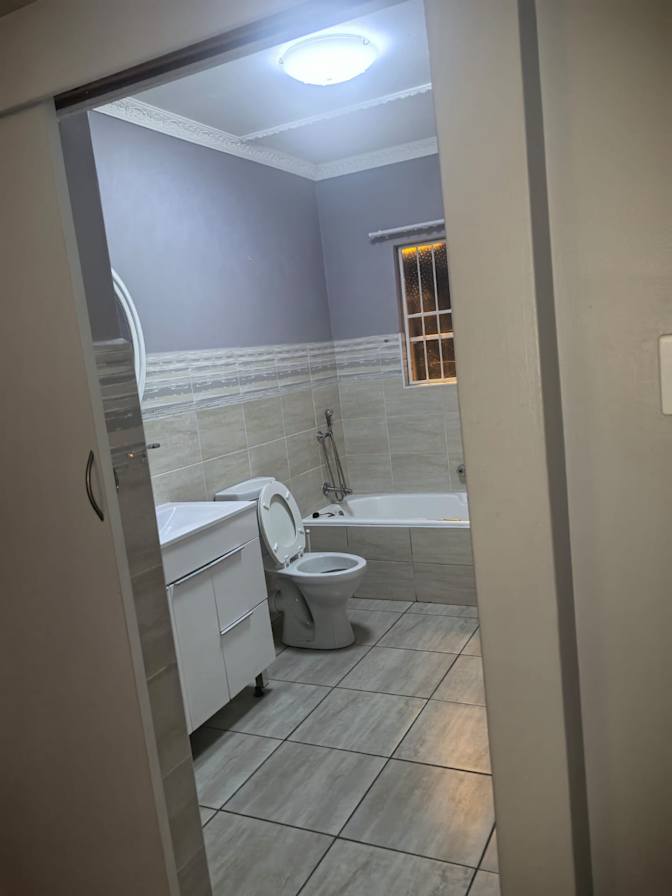 Aurental's room