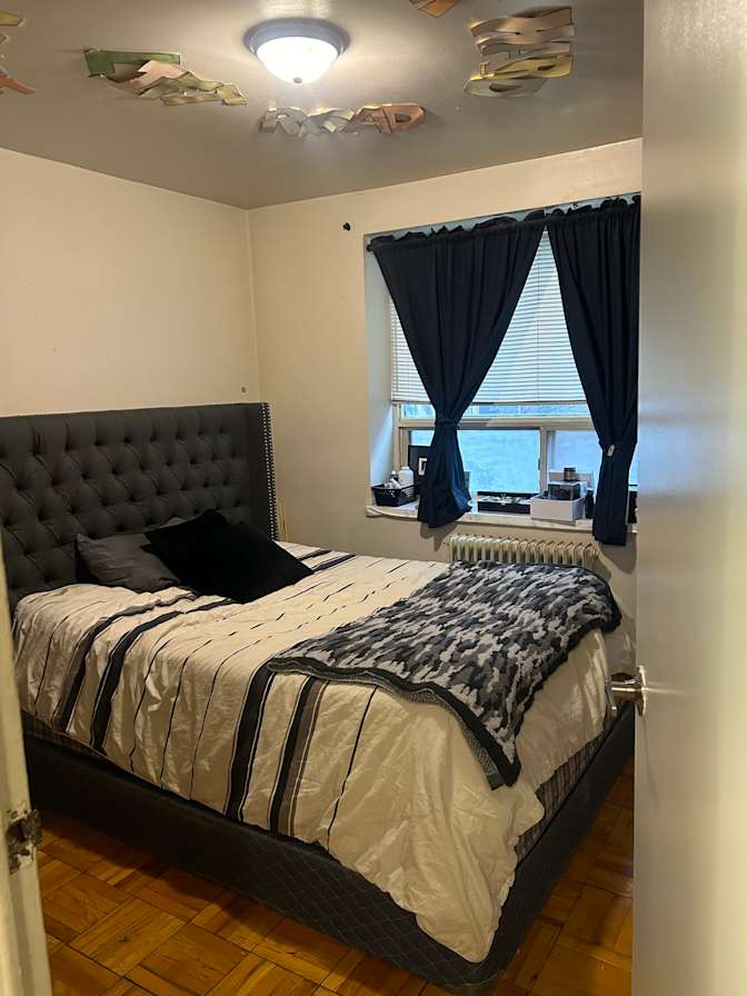 Kellz's room