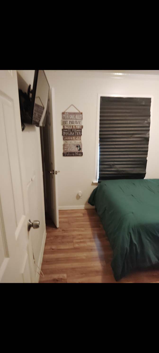 Cristi's room