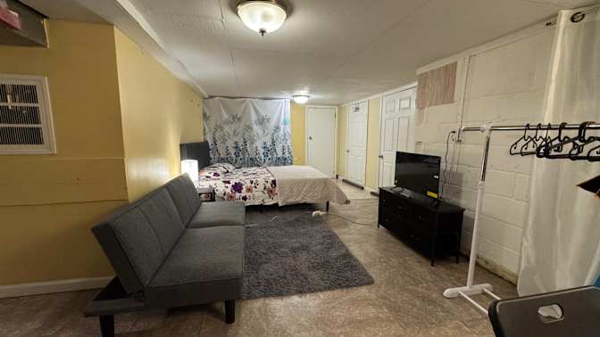 Shibli's room