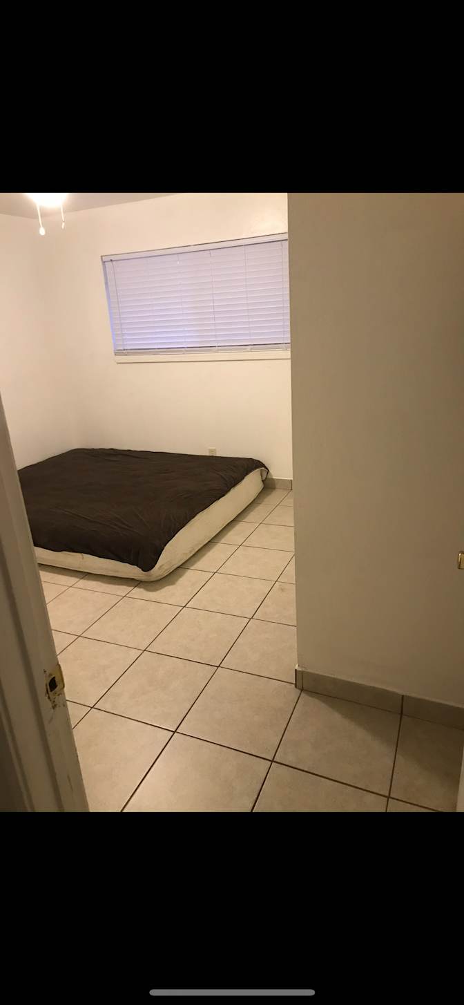 Joshua Valencia's room