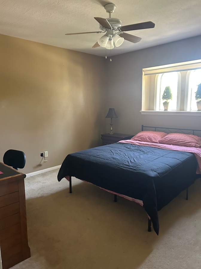 Joe n Donna's room