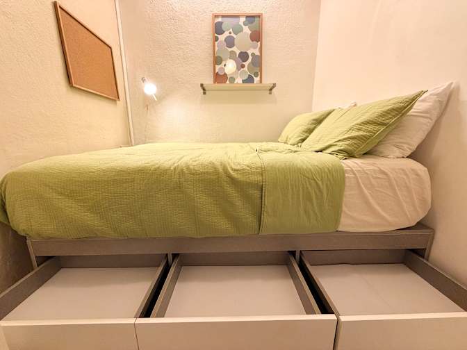 Kovan Haven's room