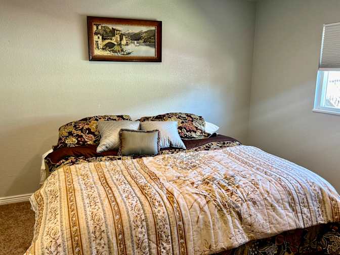 Andrea's room