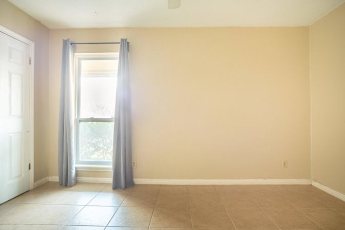 Sam June's room