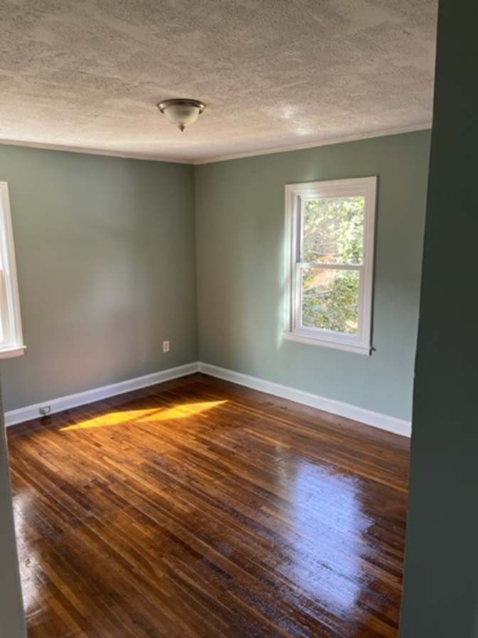 Alcove Rooms's room
