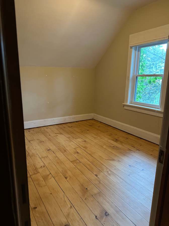 Taylor's room