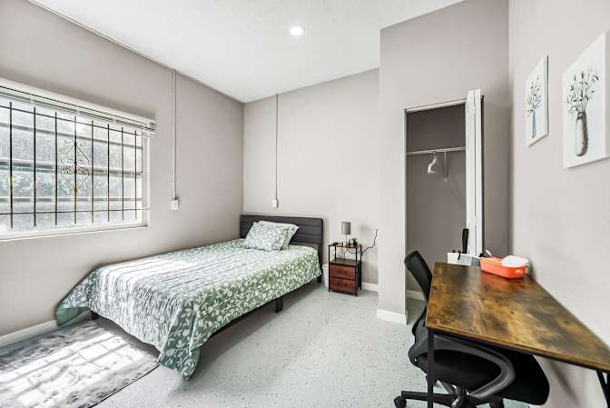 PadSplit's room