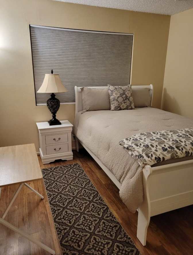 Evelyn's room