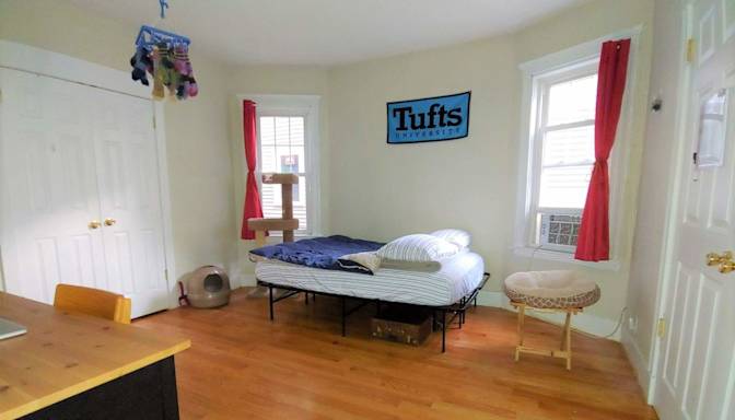 alex's room