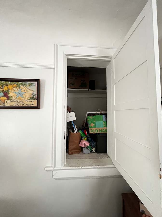 Anabella's room