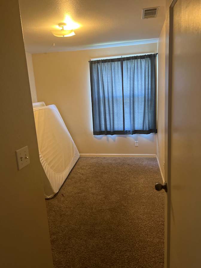 Oneill's room