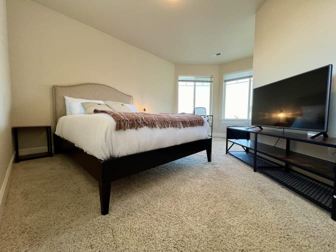 Dan's room