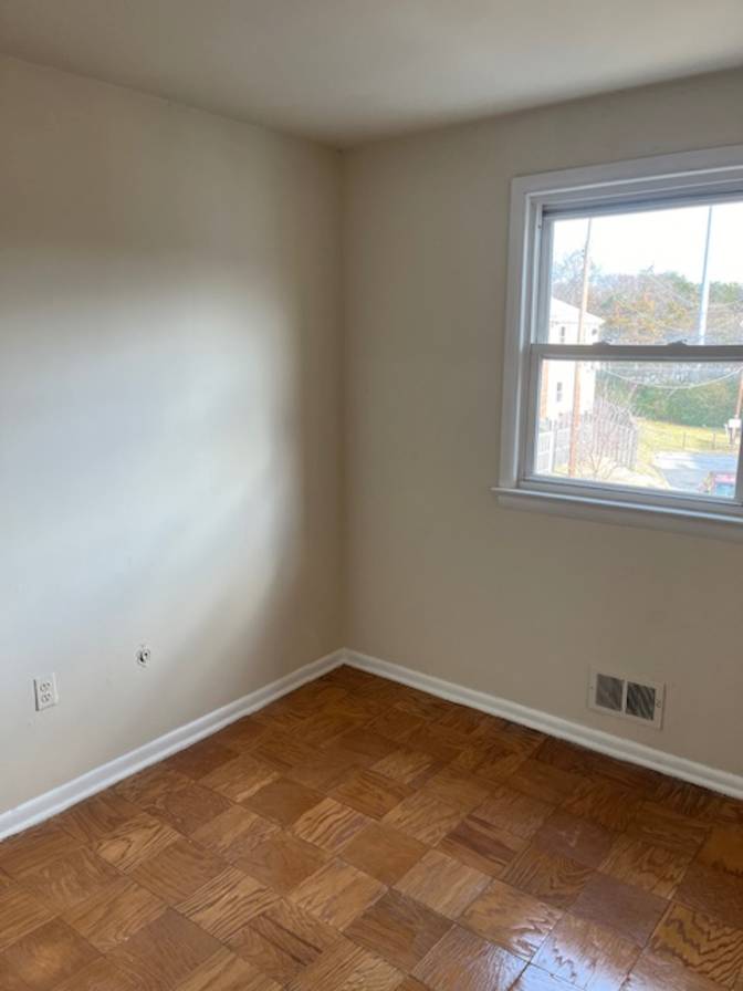 Milos's room