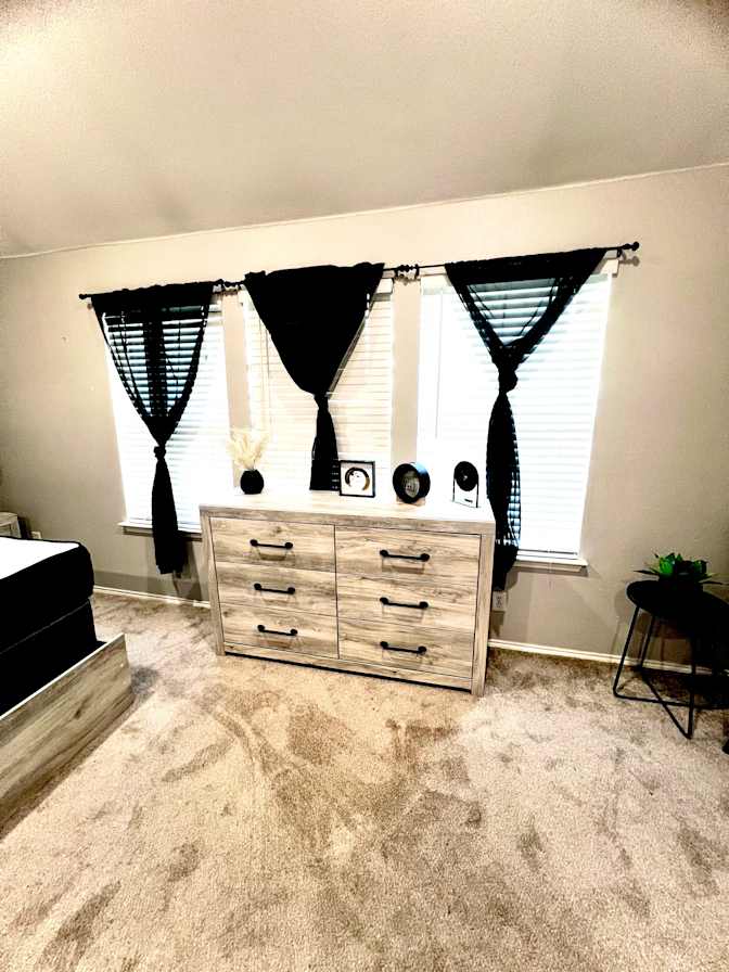 Tiana's room