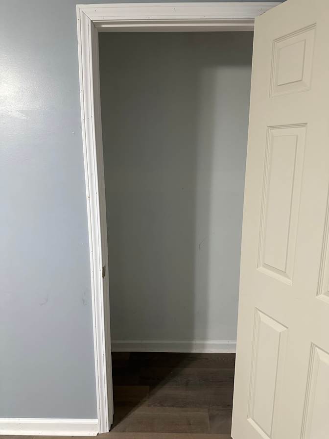 Jey's room