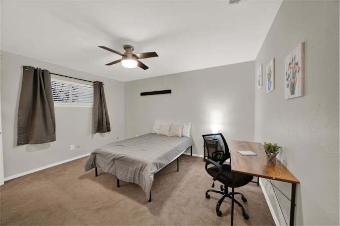 PadSplit's room