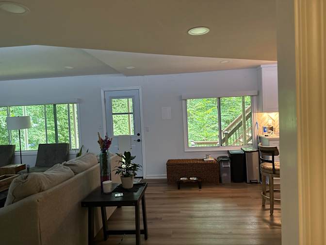 Alcove Rooms's room