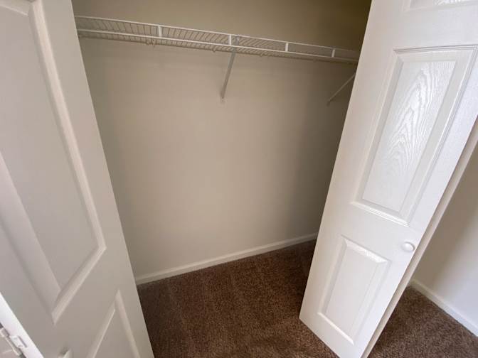 Alcove Rooms's room