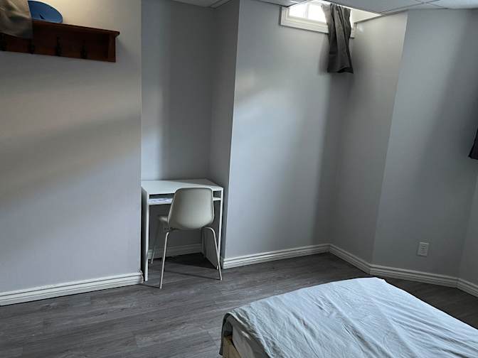 Sara's room
