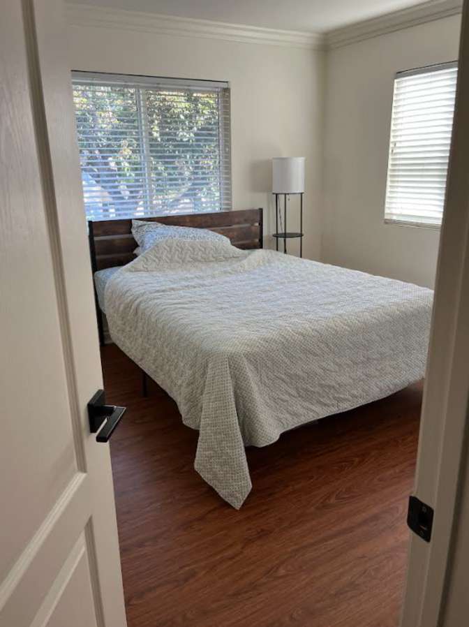 Dave S's room