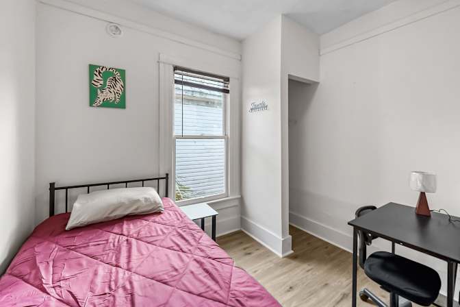 PadSplit's room