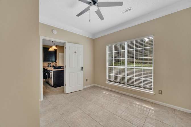 Dynamic Edge Property Solutions's room