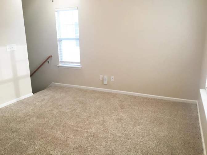 Alcove Rooms's room