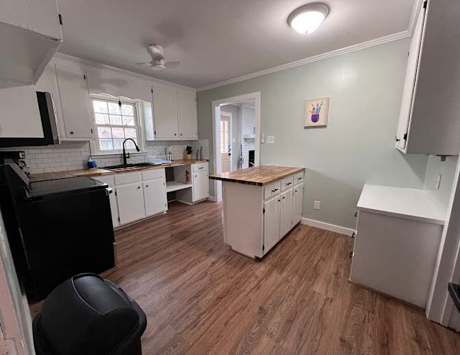 Darren Phillips's room