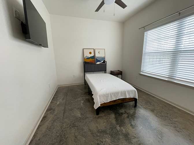 Carolina's room