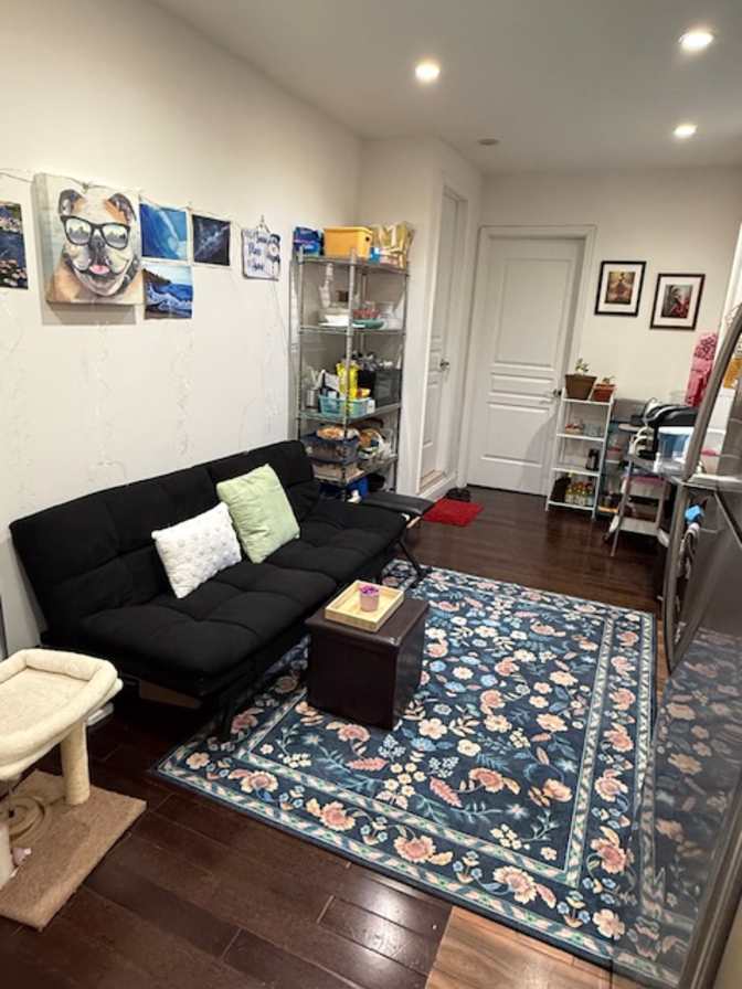 Akanksha's room