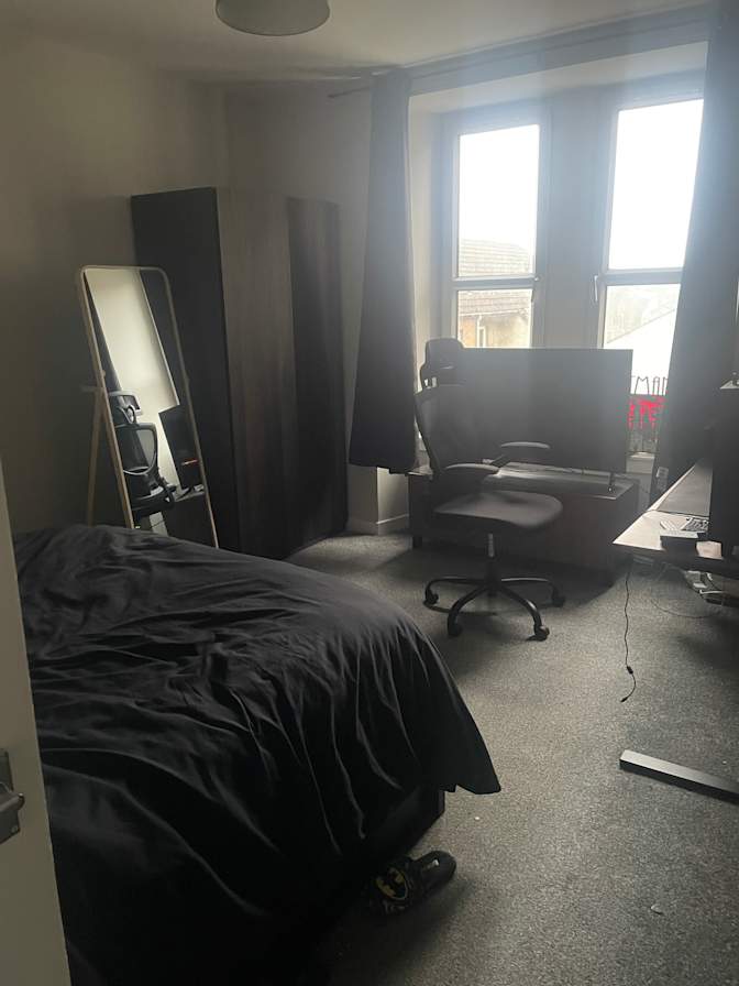 Luka's room