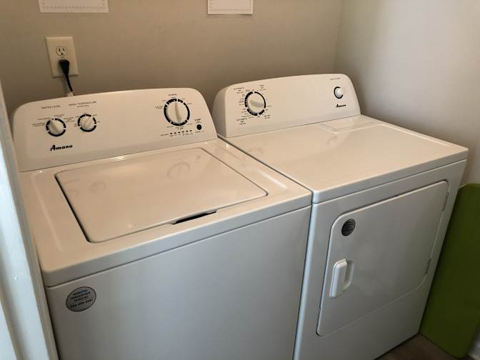 Carolina Realty Link's room