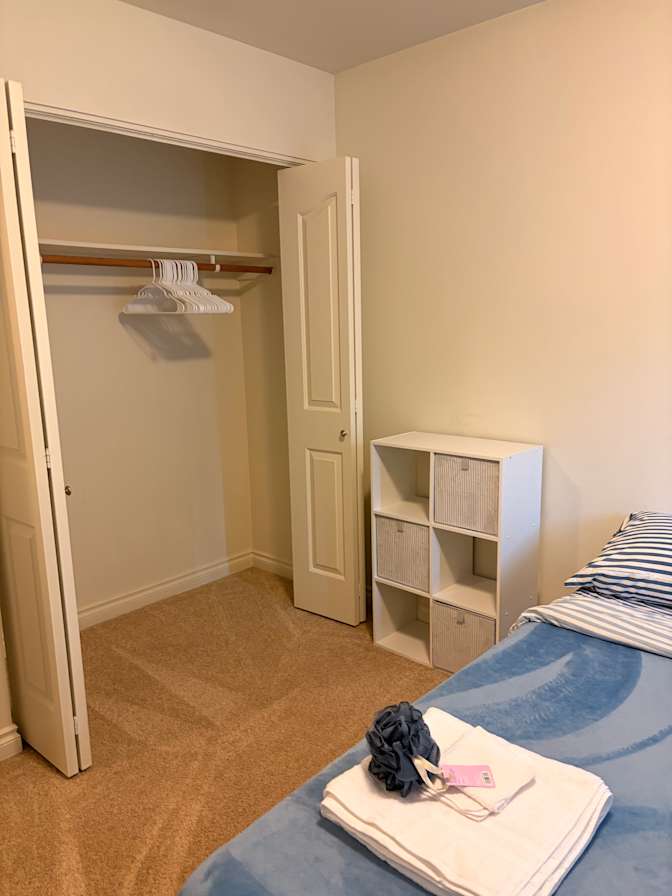 Nyre's room
