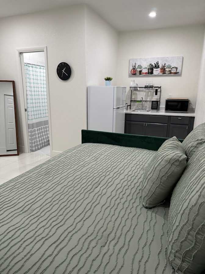 Karen horta's room