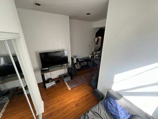 Graeme's room