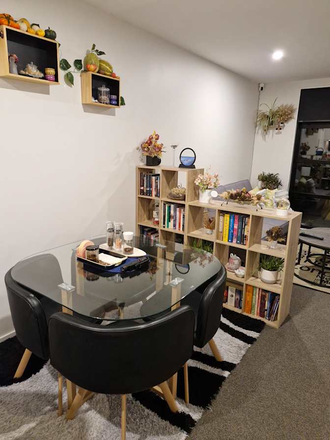 Try's room