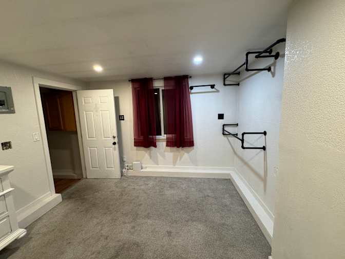 Jose Villalobos's room