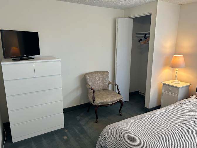Suzi's room
