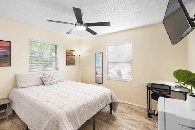 PadSplit's room